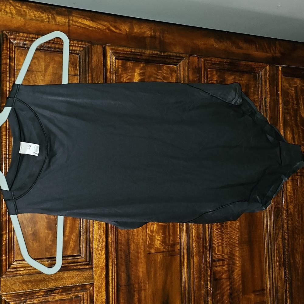 Lululemon Nulu High Neck Bodysuit!! Sz Medium,BLK,sleeveless!